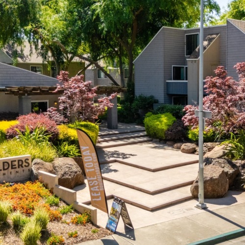 entrance and view of property